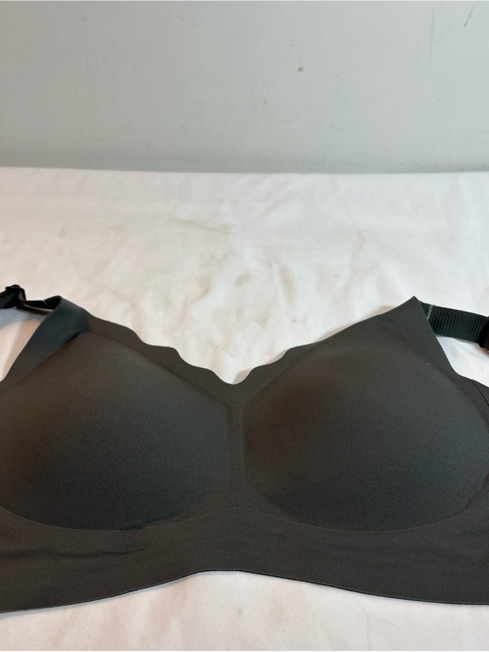 Shecurve Seamless Black Wireless Sculpting Bra - Women Intimates. 1167